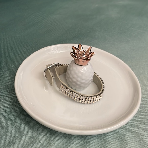 Swarovski Crystal Leather Bracelet Opalescent + Pineapple Jewelry Dish - Picture 3 of 12